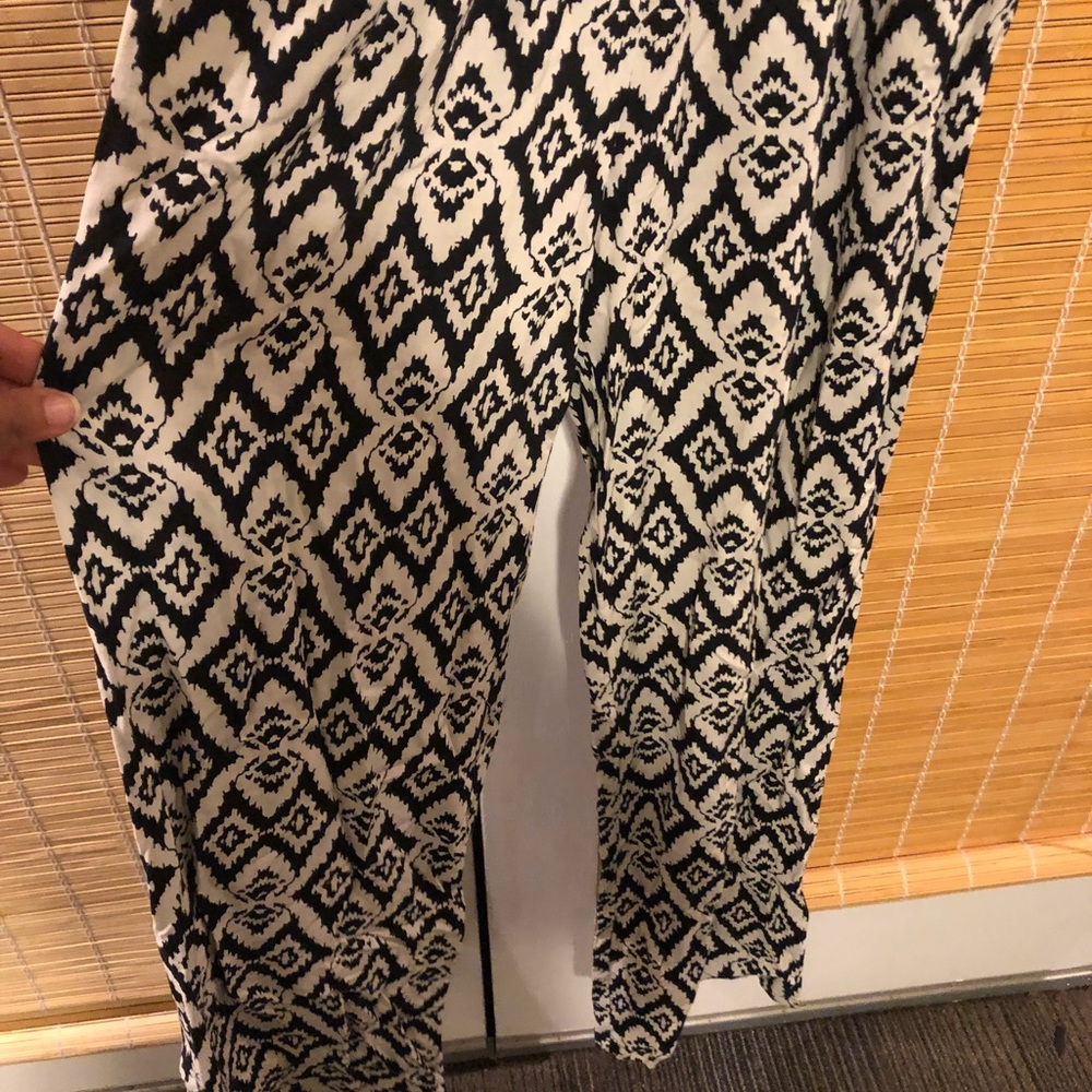 Print jumpsuit - Picture 2 of 3